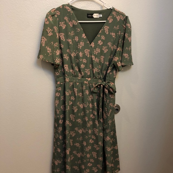 Piper and Scoot Alora Floral Wrap Dress in Sage - Picture 2 of 4
